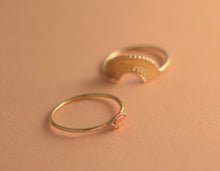 Load image into Gallery viewer, Set of Two 14k Solid Gold Dainty Crown Sun Rings
