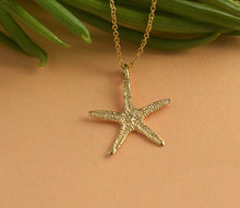 Load image into Gallery viewer, 14k Gold Starfish Pendant
