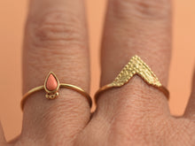 Load image into Gallery viewer, 14k Gold Boho Chevron Ring
