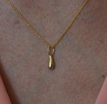 Load image into Gallery viewer, 14k Gold Weight Necklace - Raz
