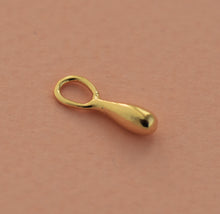 Load image into Gallery viewer, 14k Gold Teardrop pendant - Tally
