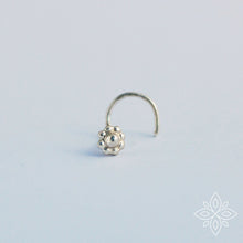 Load image into Gallery viewer, Silver Sterling Tiny Flower Nose Stud - Anastasia

