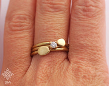 Load image into Gallery viewer, 14k/18k Solid Gold Engagement Ring with Natural Diamond - Juliana
