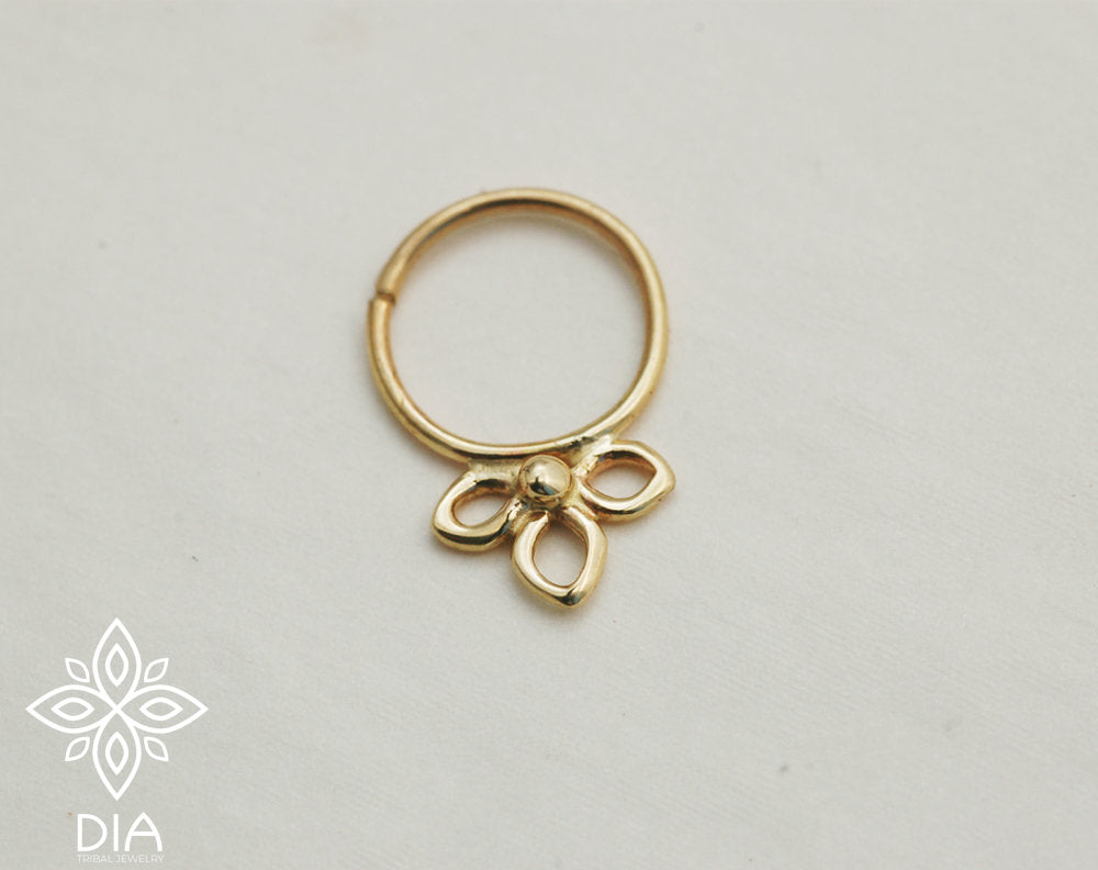 14K Solid Gold Delicate Flower Hoop Earring - Eva