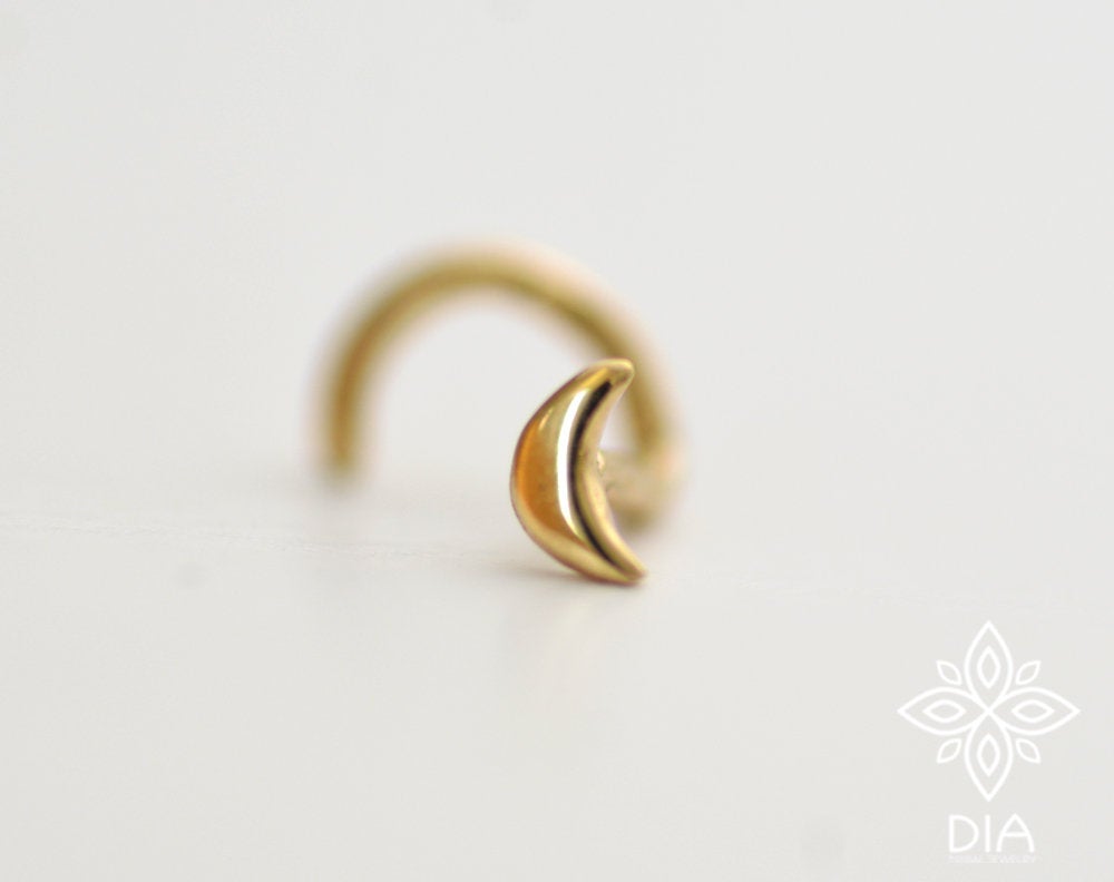 14kt Solid Gold Flat Moon Nose Stud - Aubrey
