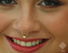 Load image into Gallery viewer, 14K Solid Gold Hoop Indian Drop Septum Ring - Riley
