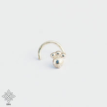 Load image into Gallery viewer, Silver Boho Flower Nose Stud
