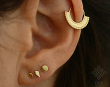 Load image into Gallery viewer, 14k Solid Gold Tribal Jewelry Hoop Earring - Lydia
