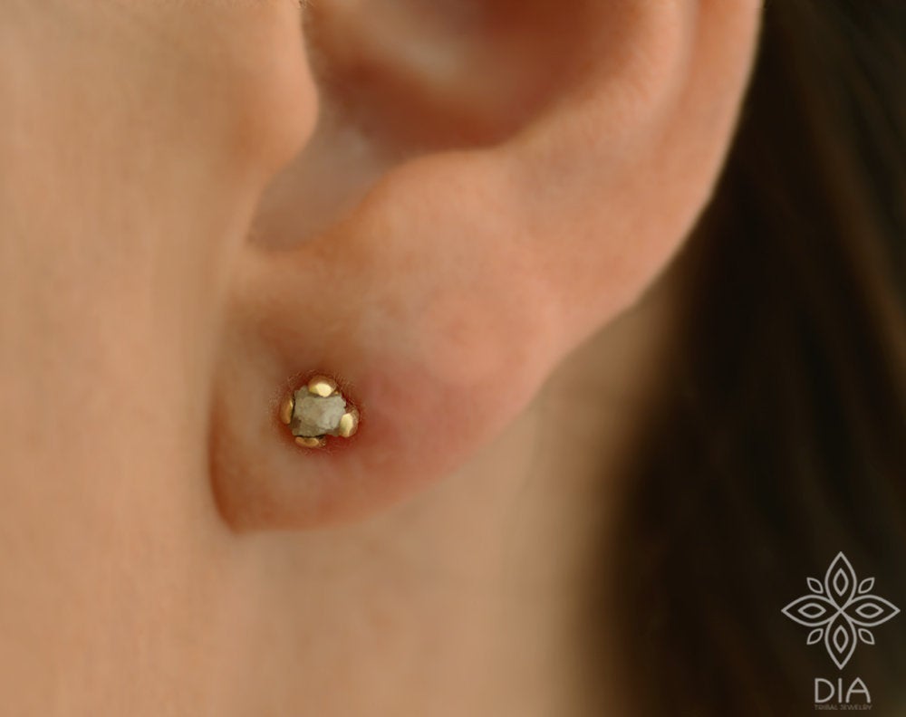 14k Solid Gold Raw Diamond Stud Earrings - Claire