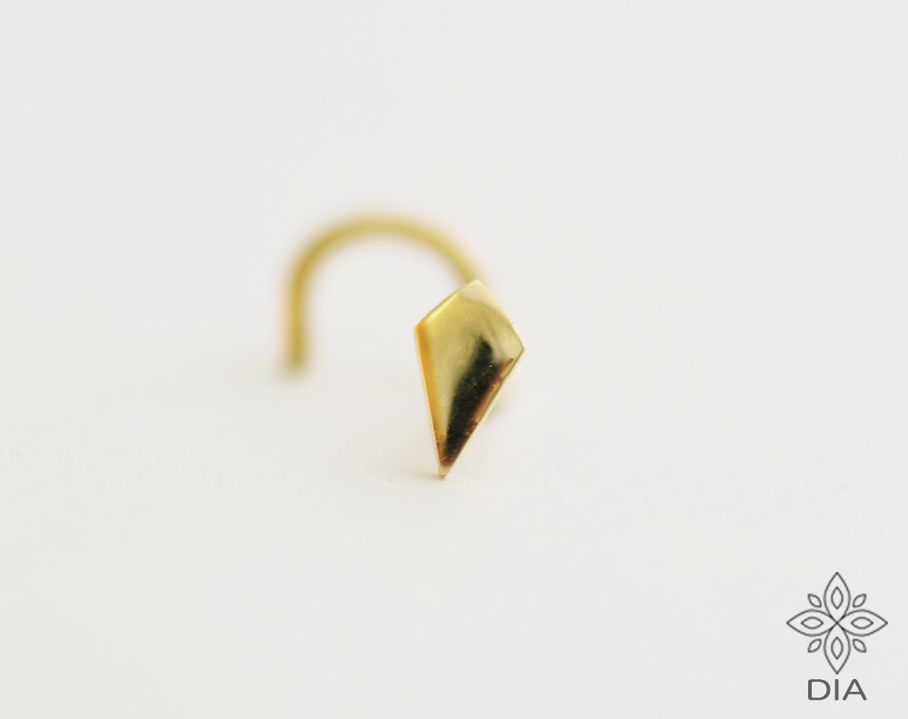 14k Gold Geometric Kite Stud Earrings - Chloe