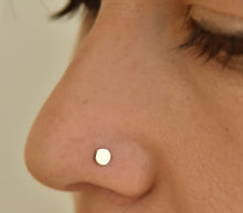 Load image into Gallery viewer, 14k Gold Large Round Nose Stud
