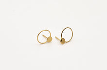 Load image into Gallery viewer, 14k Gold Circle Stud Earrings  - Gia
