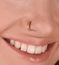 Load image into Gallery viewer, 14k Gold Huggie Hoop Earrings - Lillian

