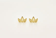 Load image into Gallery viewer, 14k Gold Crown Stud Earrings - One Pair - Layla
