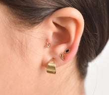 Load image into Gallery viewer, 14K Solid Gold Tribal Flower Earring - Lyla
