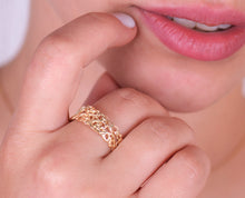Load image into Gallery viewer, 14k Gold Lace Boho Ring
