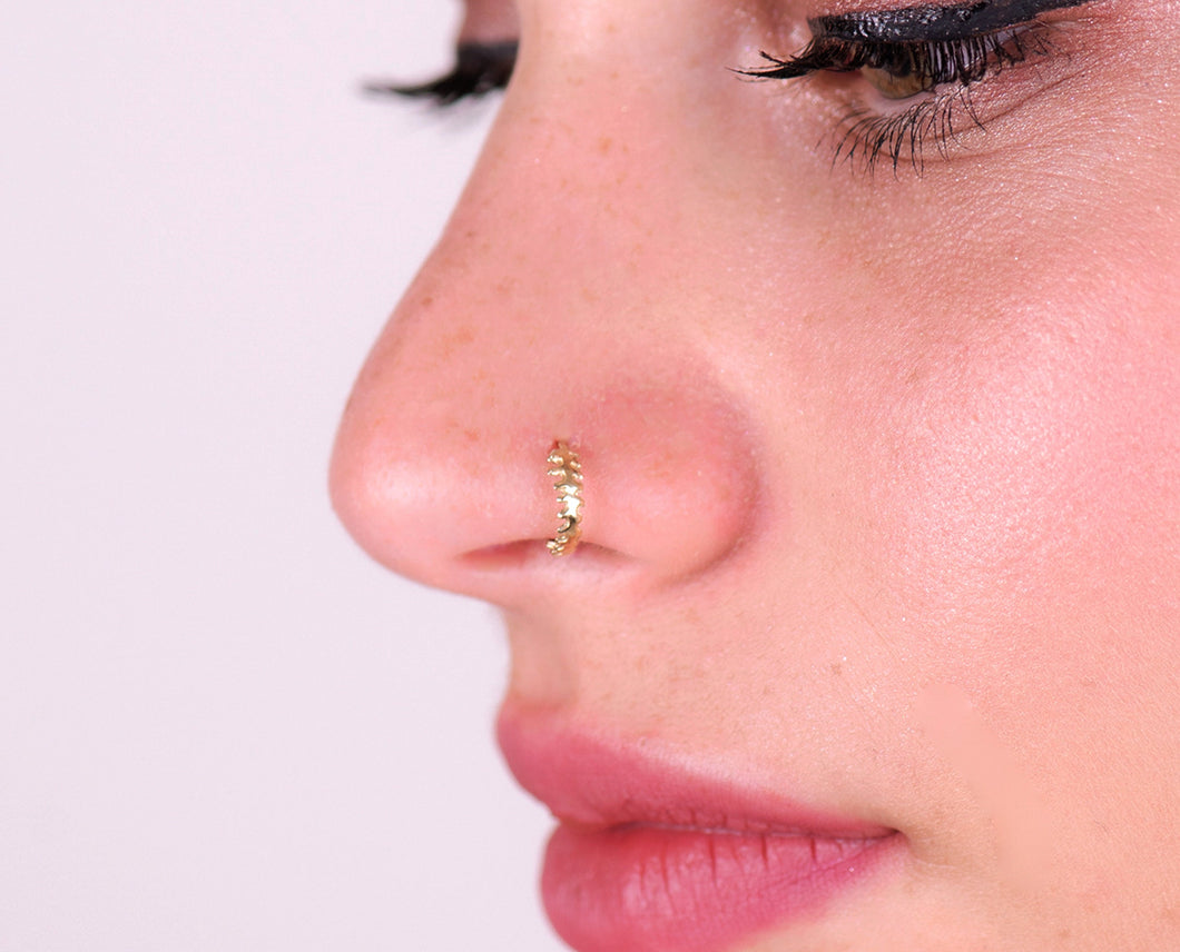 14k Gold Leaves Pattern Nose Ring