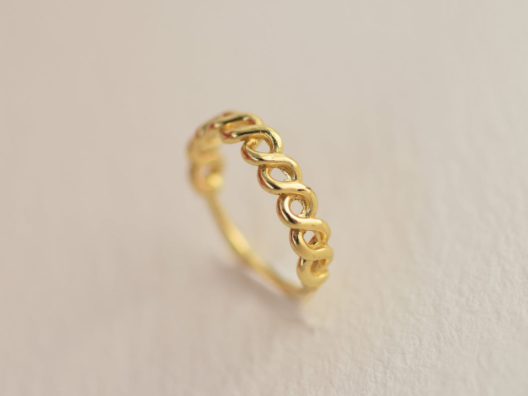 14k Gold Twisty Hoop Ring