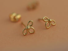 Load image into Gallery viewer, 14k Gold Floral Dainty Stud Earrings
