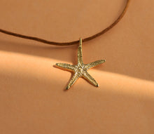 Load image into Gallery viewer, 14k Gold Starfish Pendant

